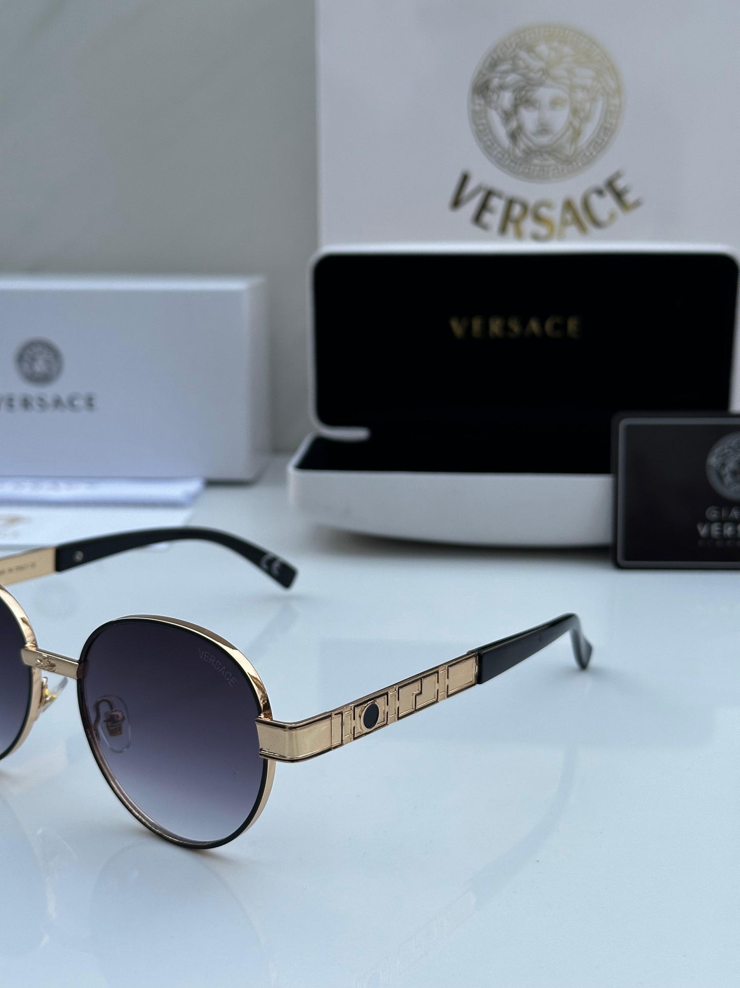 VERSACE SUNGLASS