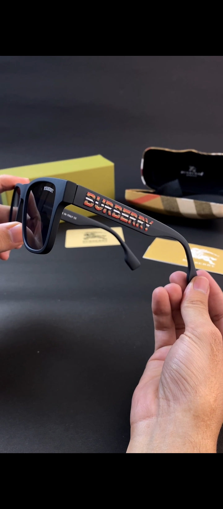 BURBERRY SUNGLASS with original branded box