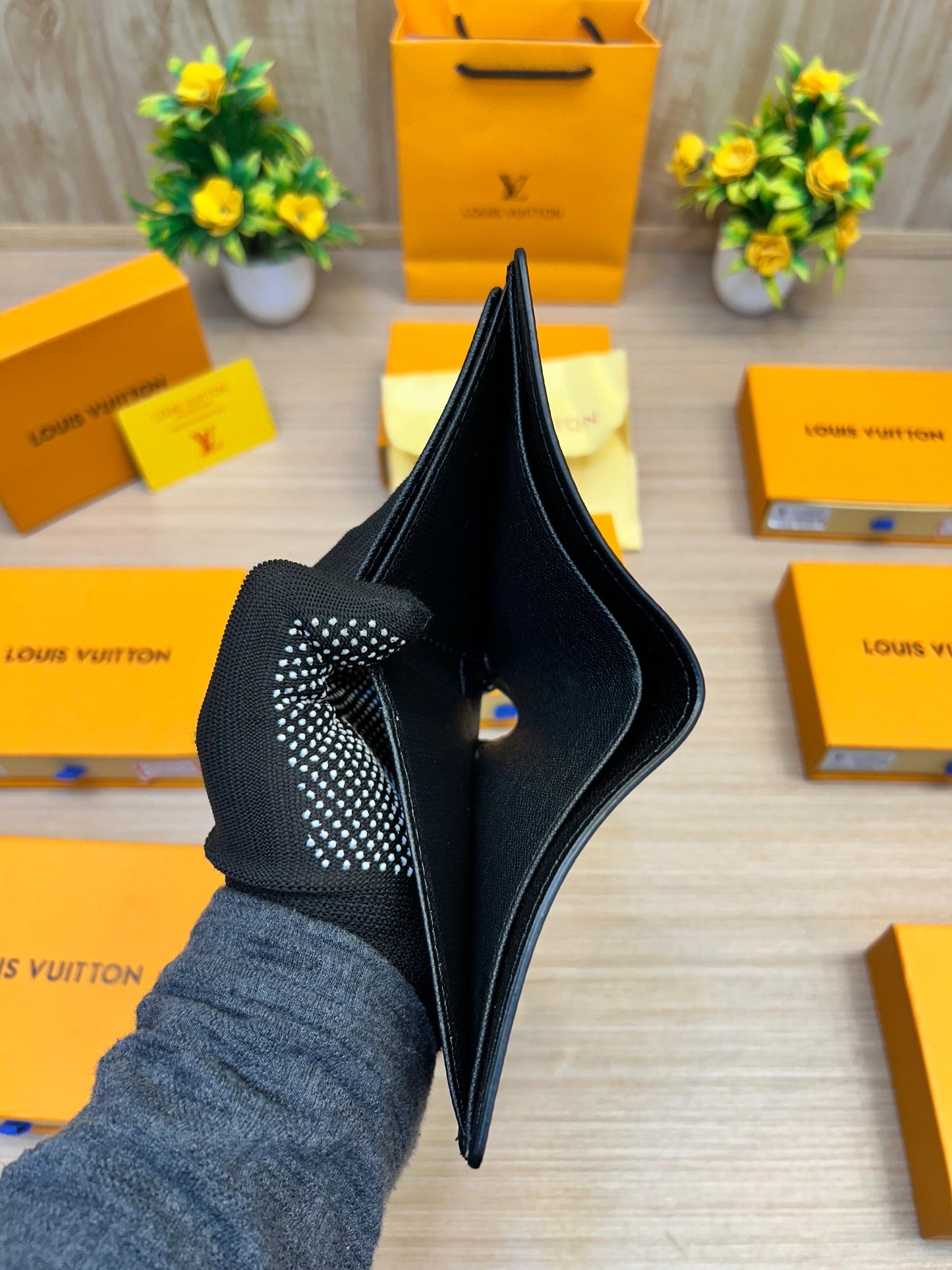 LOUIS VUITTON WALLET FOR MEN