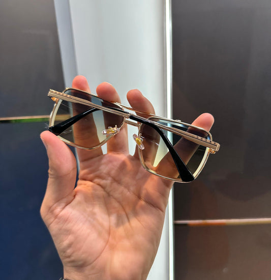 PRADA SUNGLASS