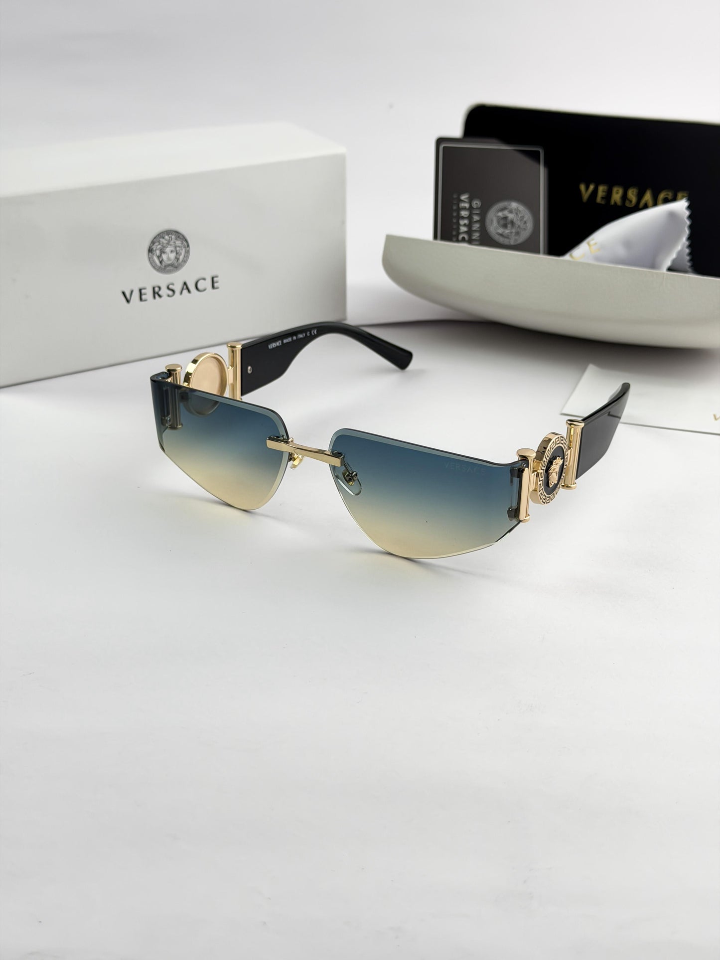 VERSACE SUNGLASS