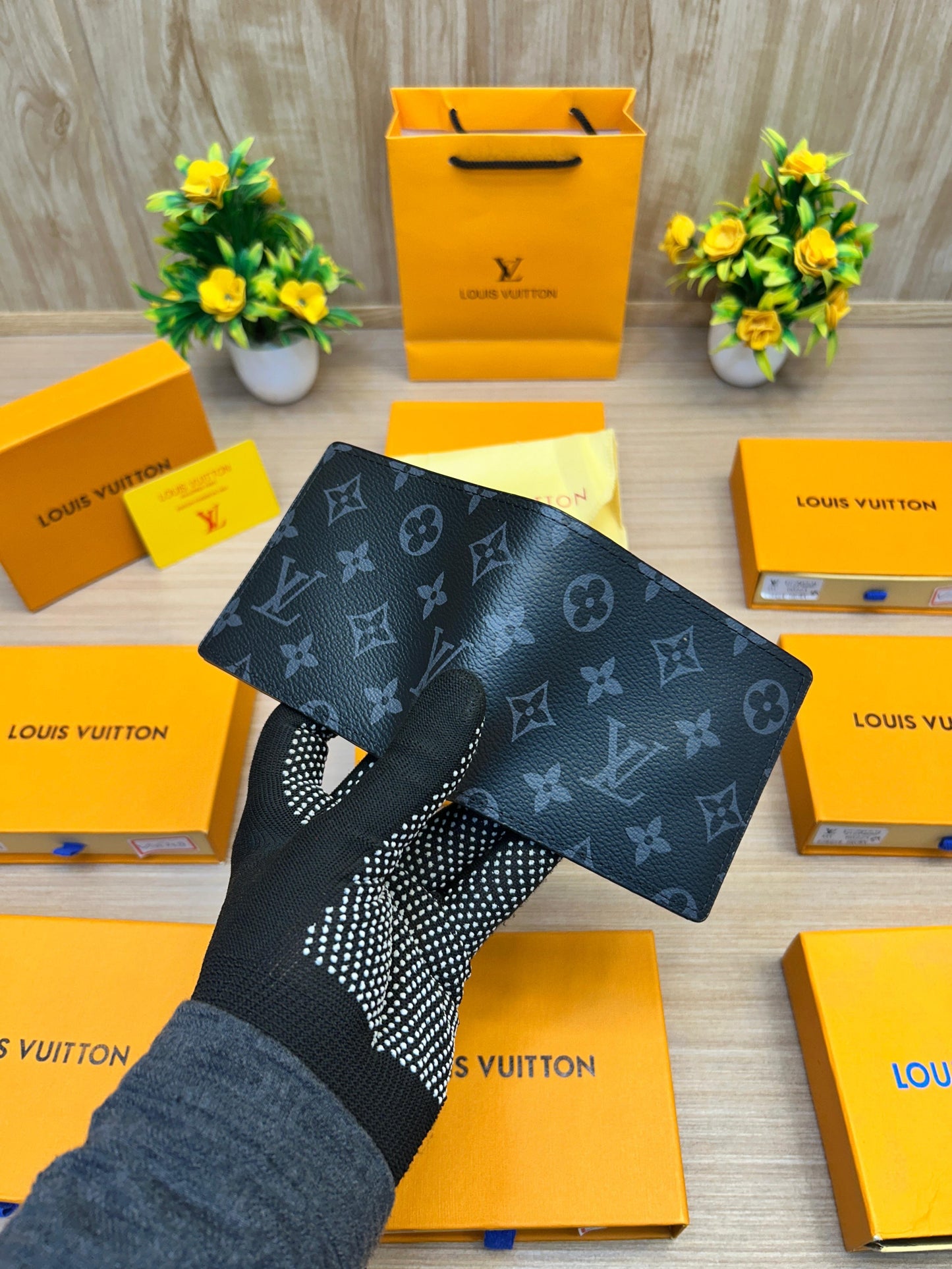 LOUIS VUITTON WALLET FOR MEN