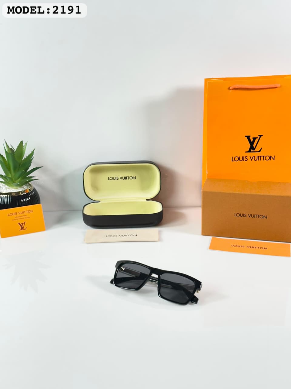 LV SUNGLASSES