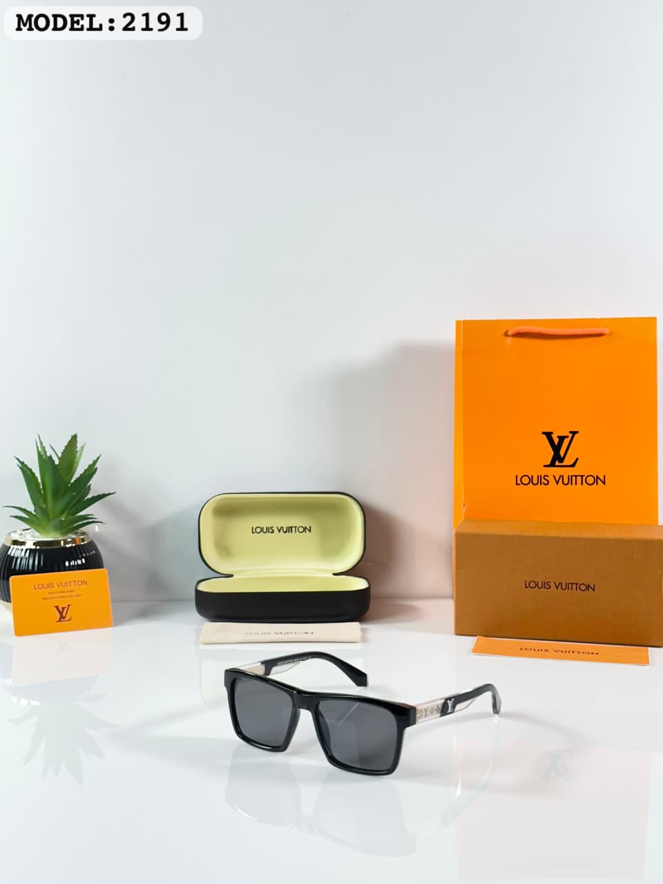 LV SUNGLASSES