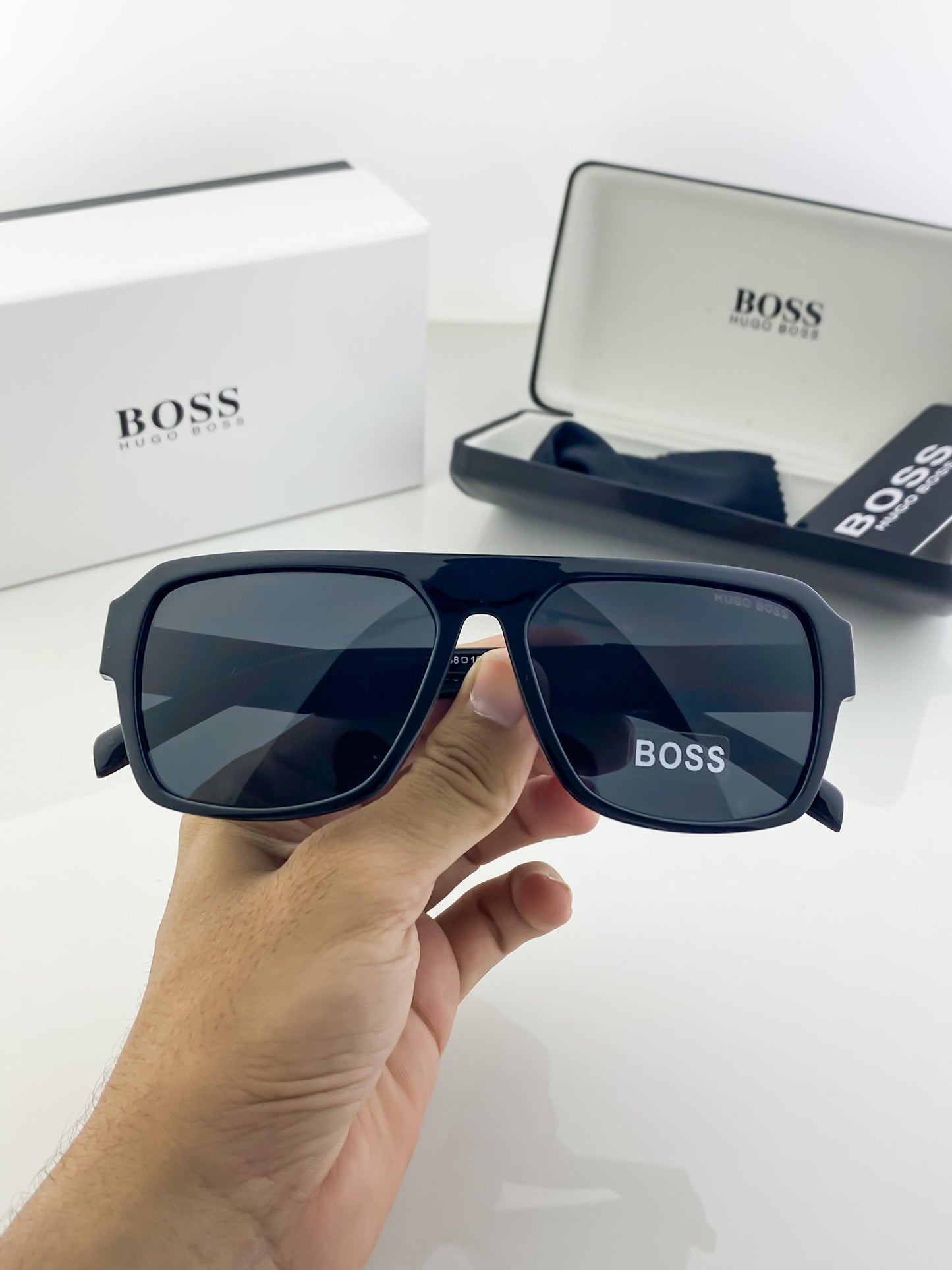 HUGO BOSS Sunglass