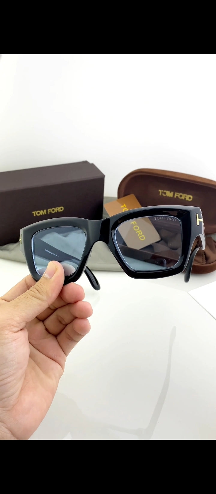 TOM FORD SUNGLASS with original branded box