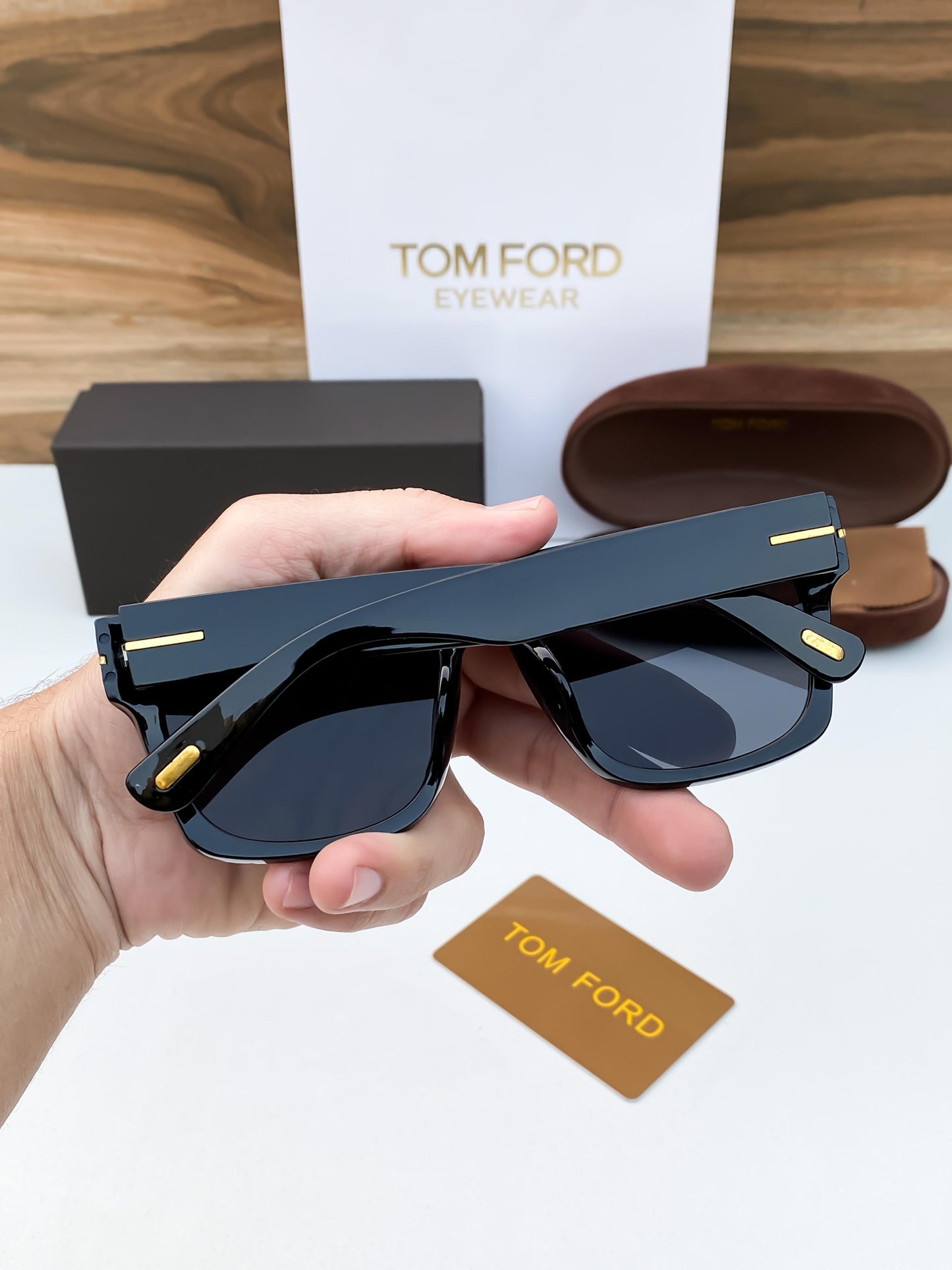 TOM FORD SUNGLASS