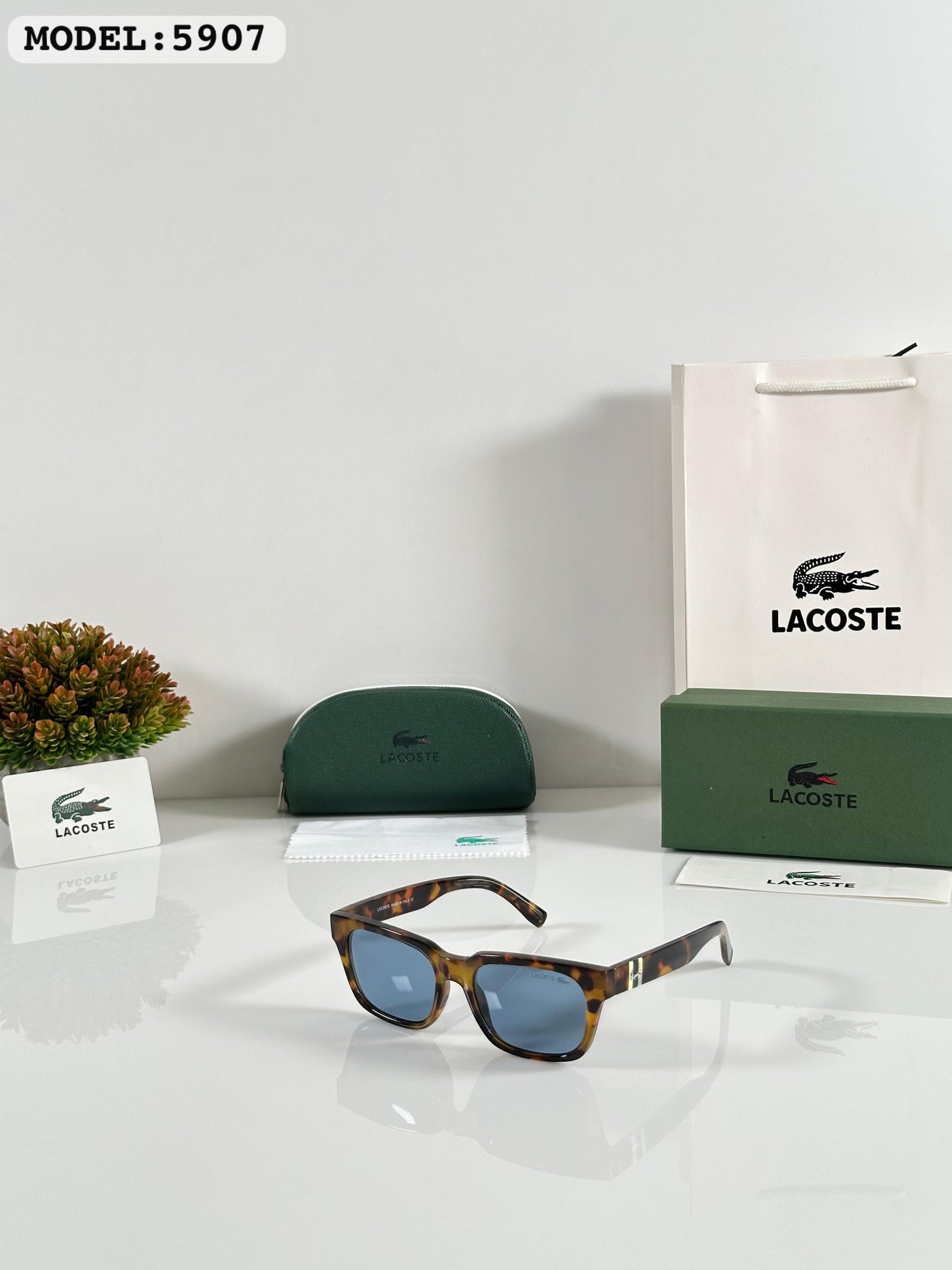 LACOSTE SUNGLASS