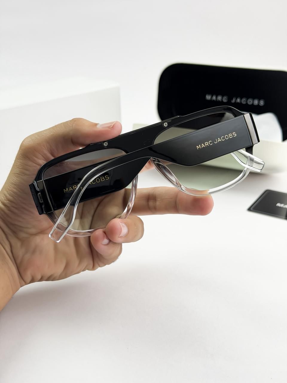 MARC JACOBS SUNGLASS