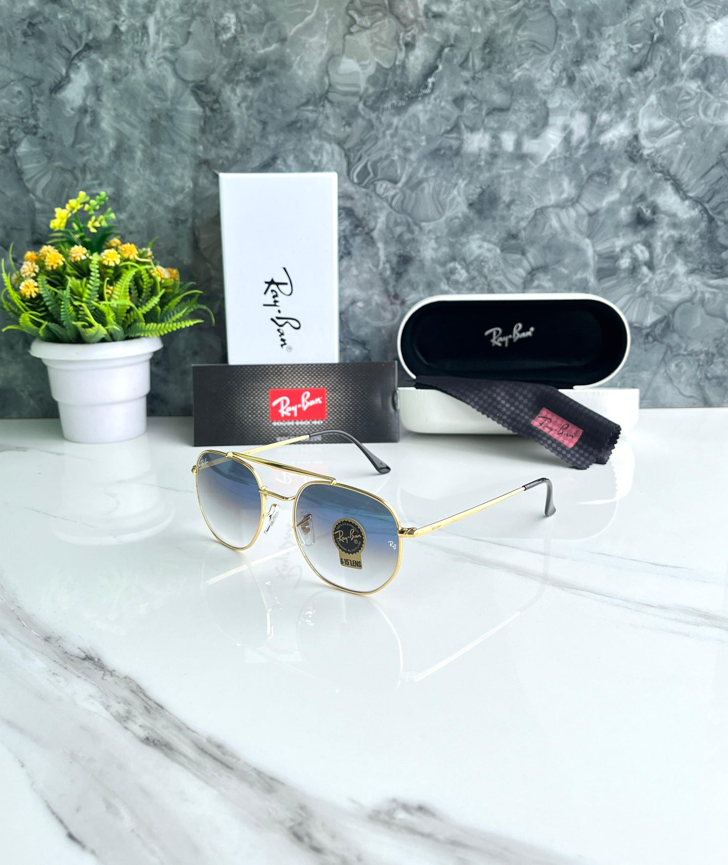 RAY-BAN SUNGLASS with original branded box
