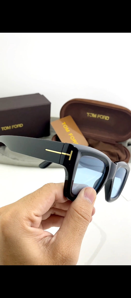 TOM FORD SUNGLASS with original branded box
