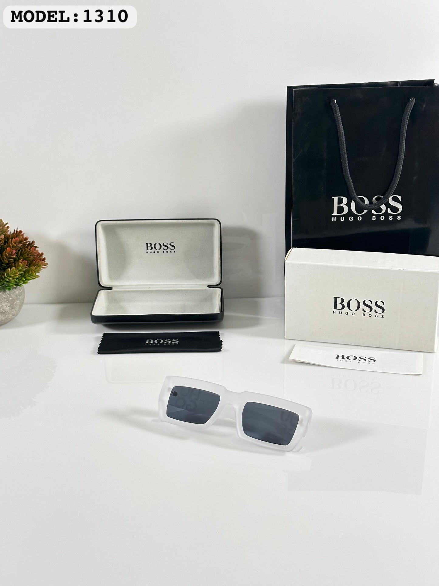 HUGO BOSS SUNGLASS