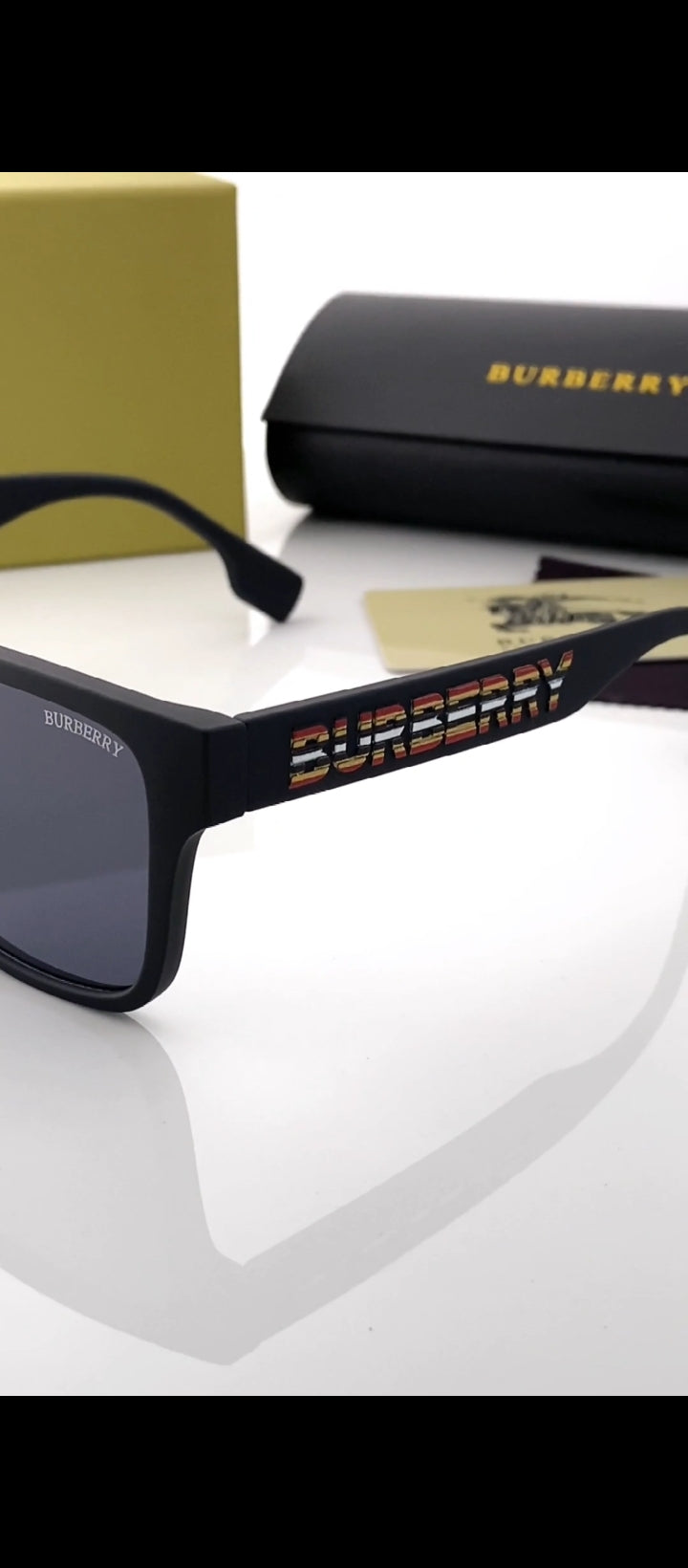BURBERRY SUNGLASS