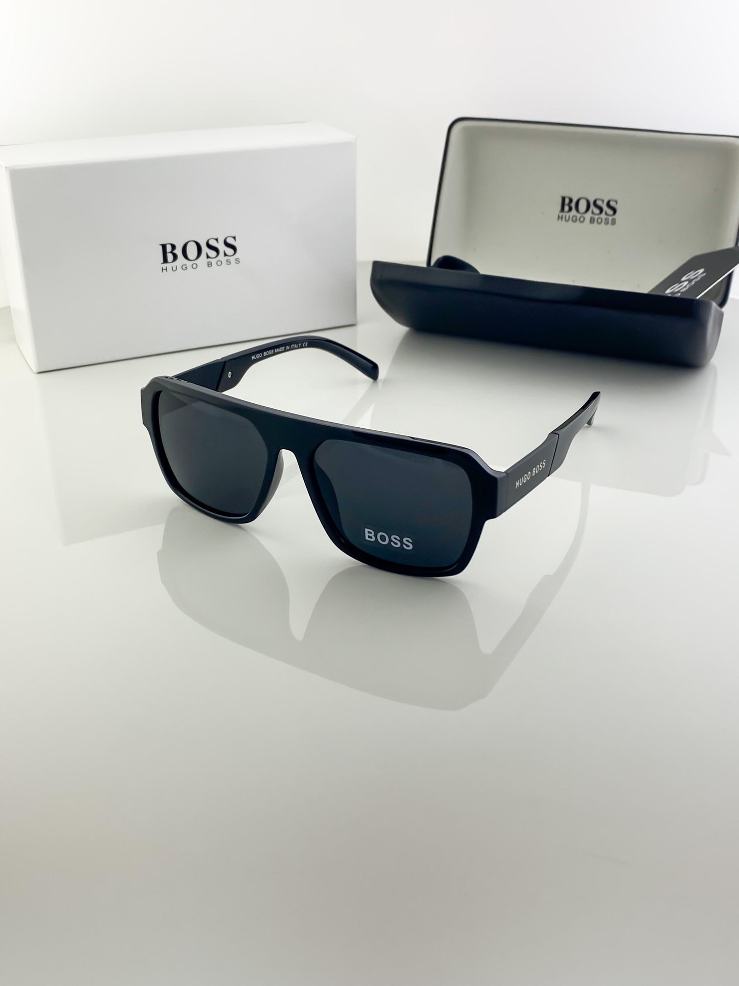 HUGO BOSS Sunglass