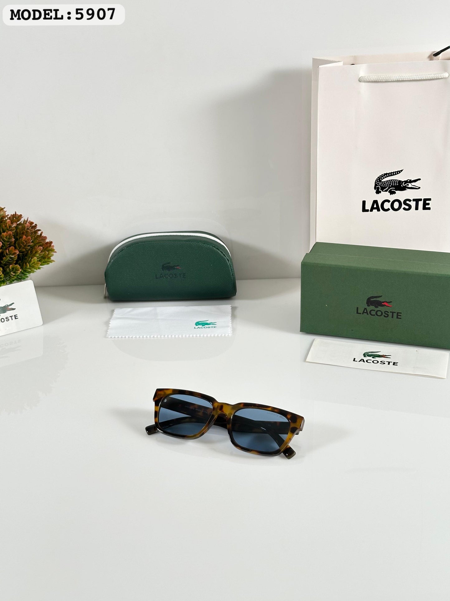 LACOSTE SUNGLASS
