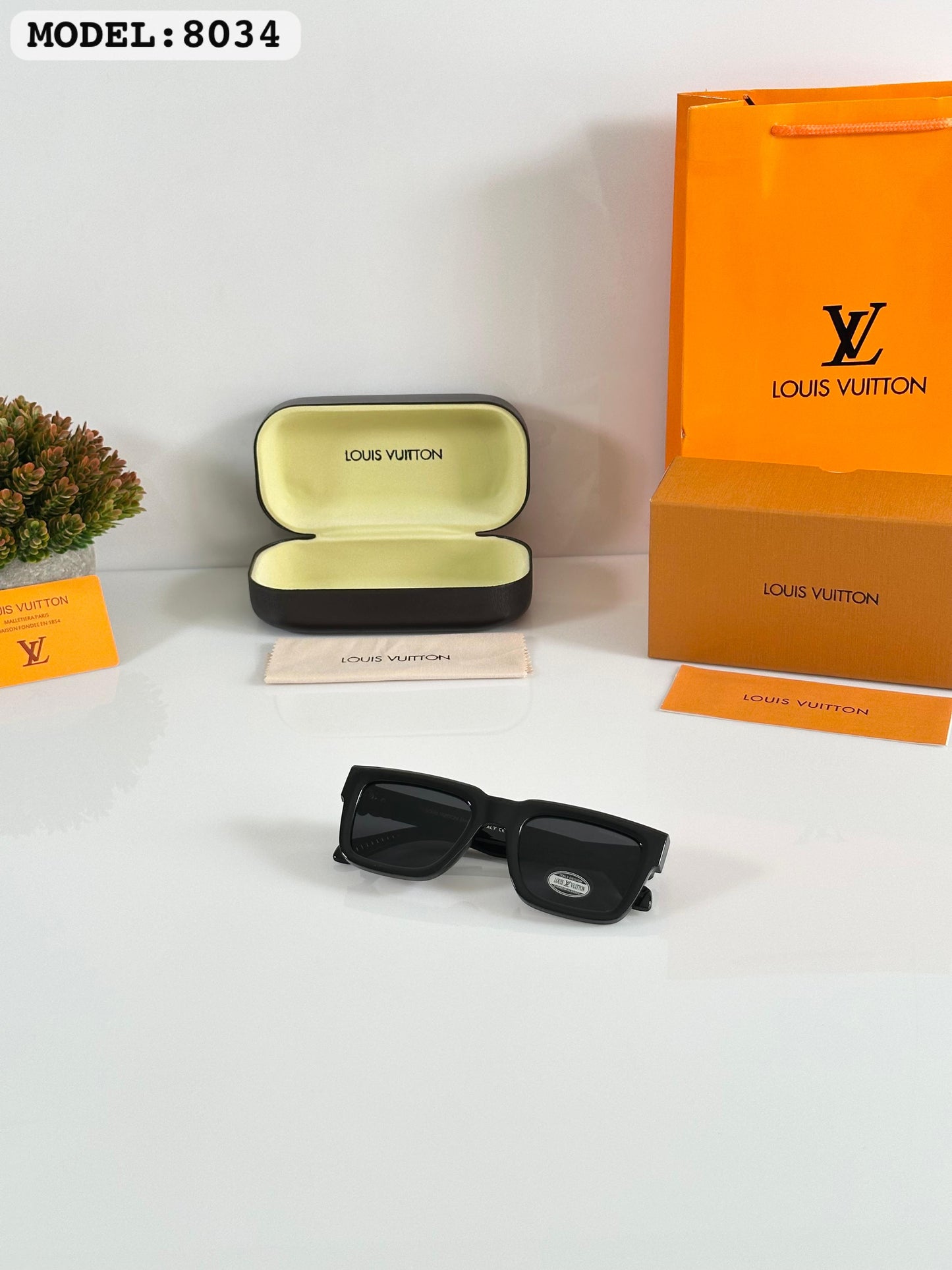 LOUIS VUITTON SUNGLASS