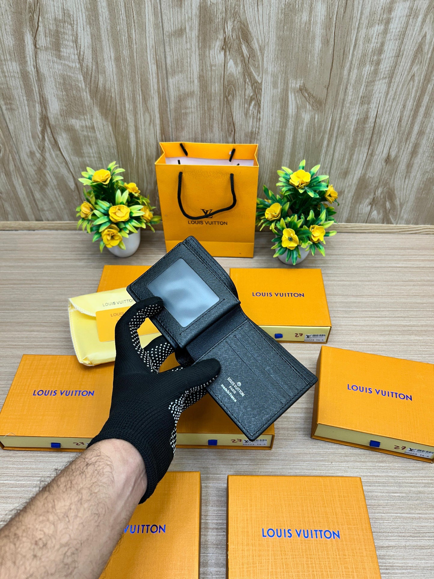 LOUIS VUITTON WALLET FOR MEN