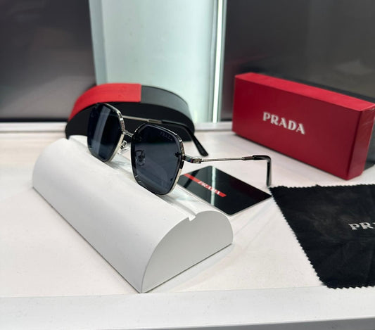 PRADA SUNGLASS