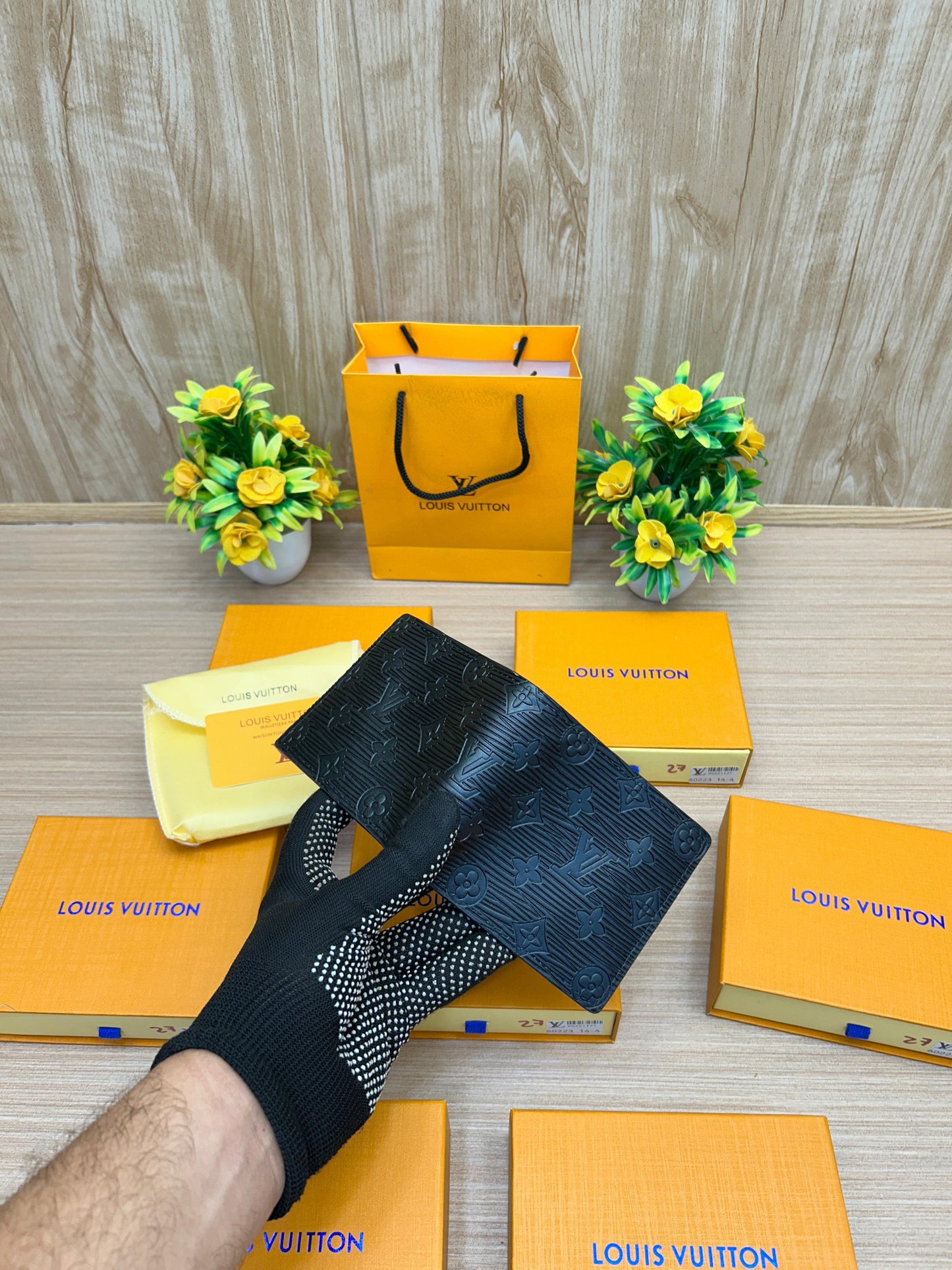 LOUIS VUITTON WALLET FOR MEN
