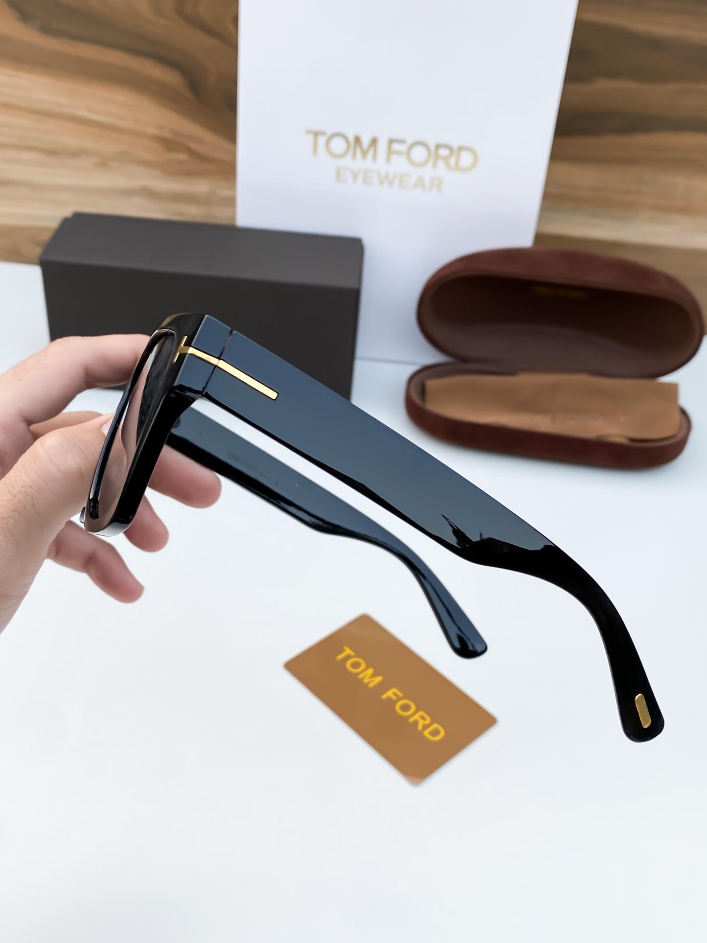 TOM FORD SUNGLASS